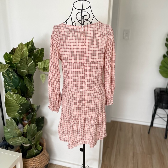 Faithfull The Brand Checked Mini Dress. - Picture 3 of 4